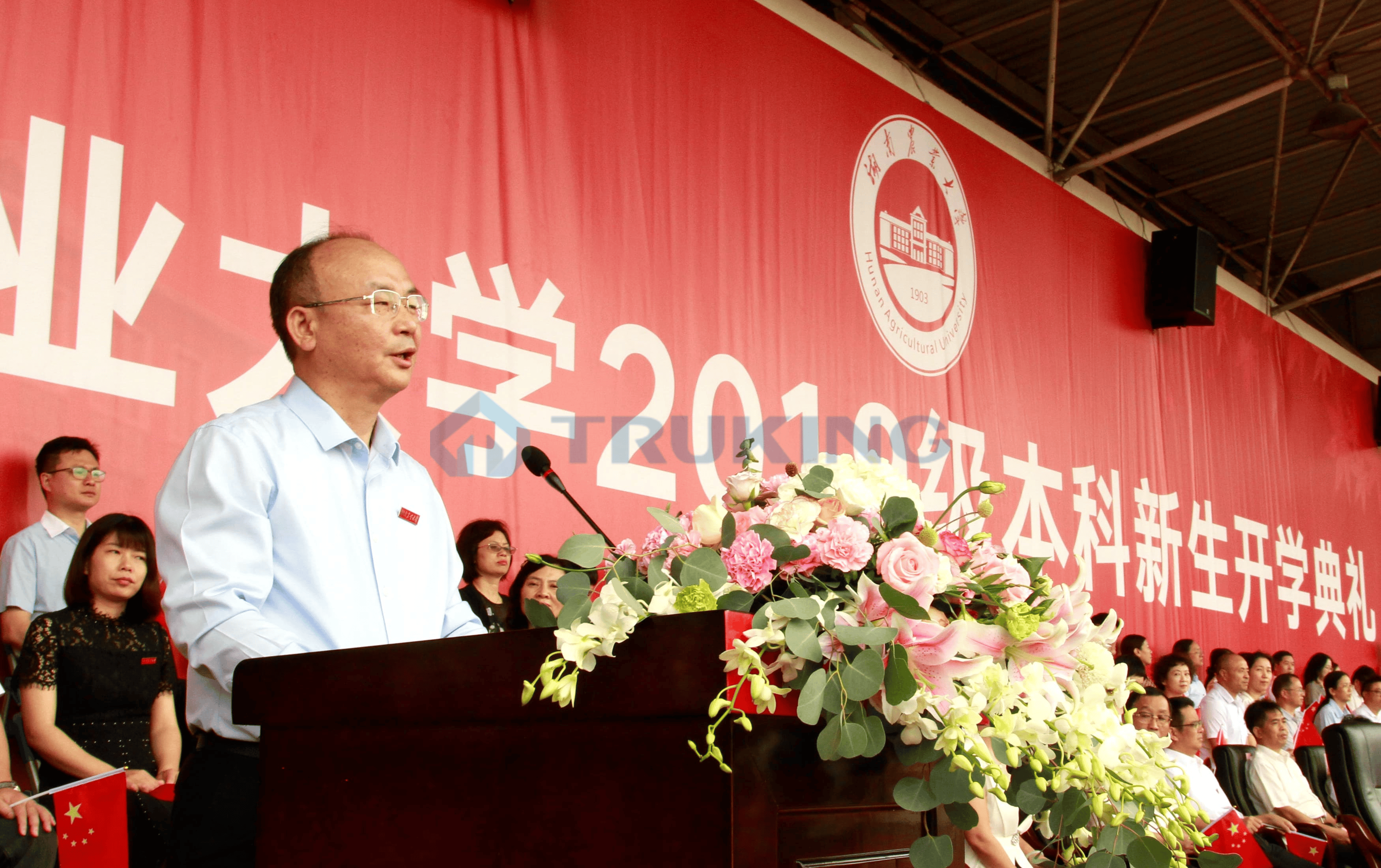 一夲道人妻熟女AV网站