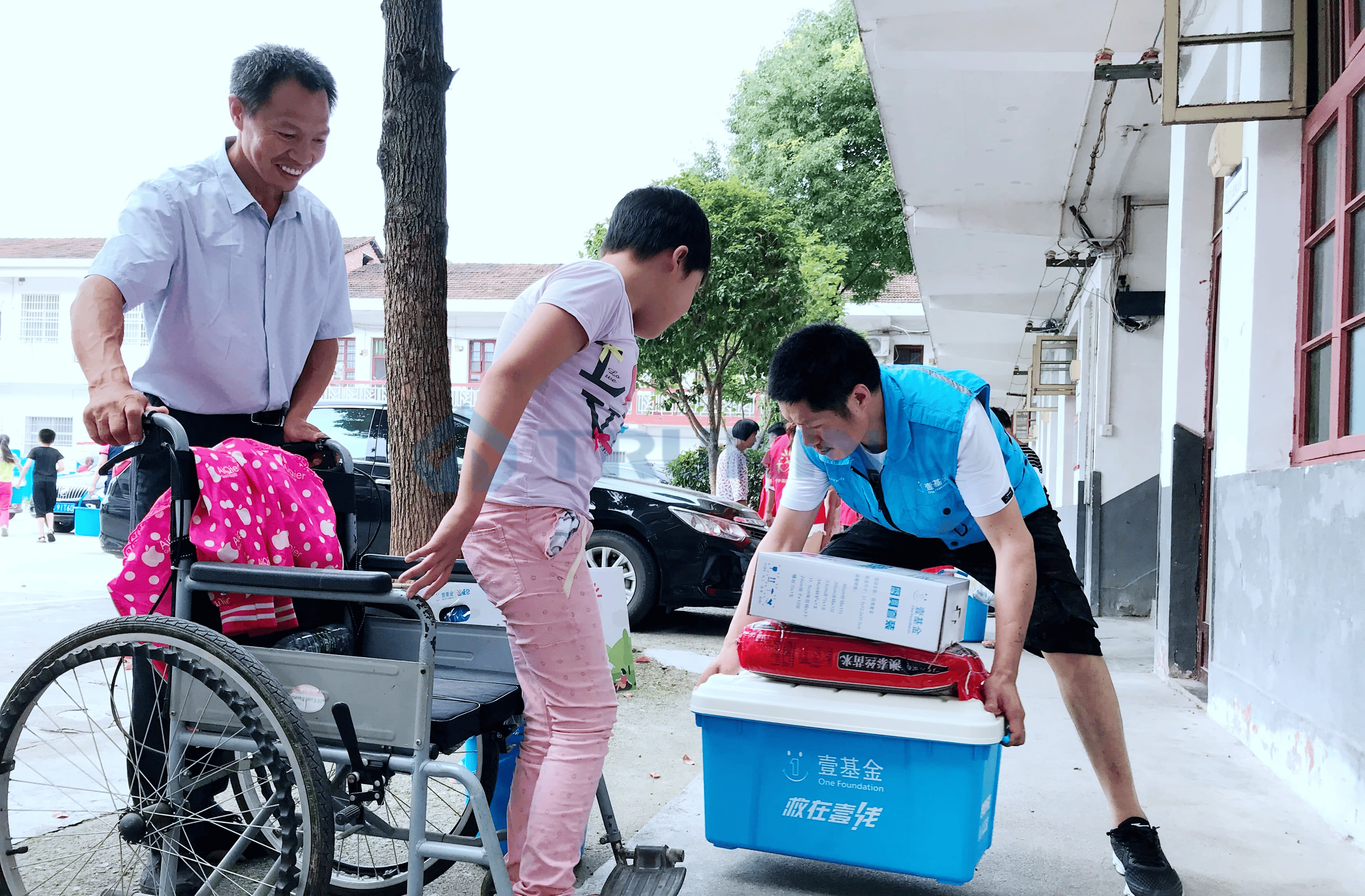 一夲道人妻熟女AV网站