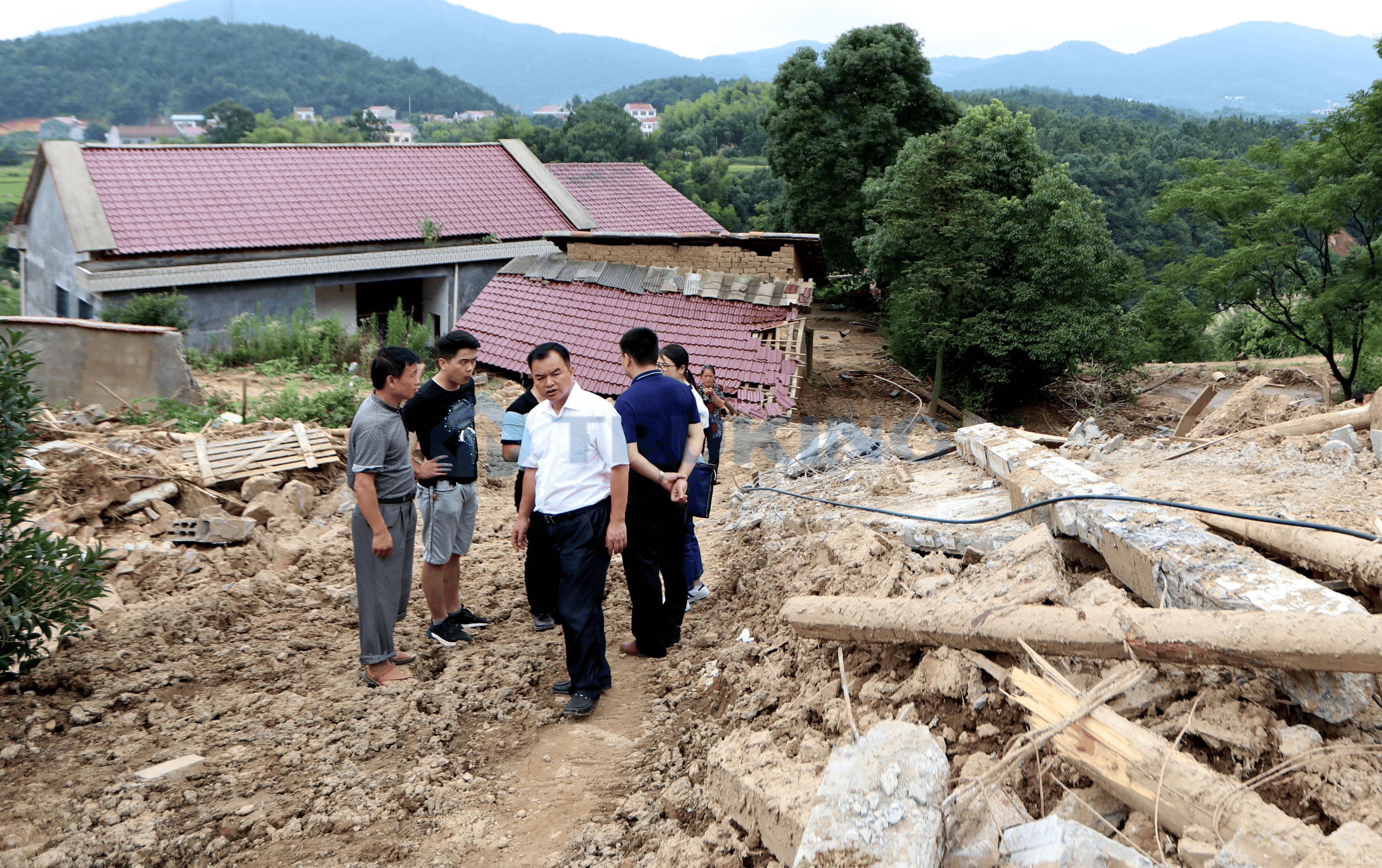 一夲道人妻熟女AV网站