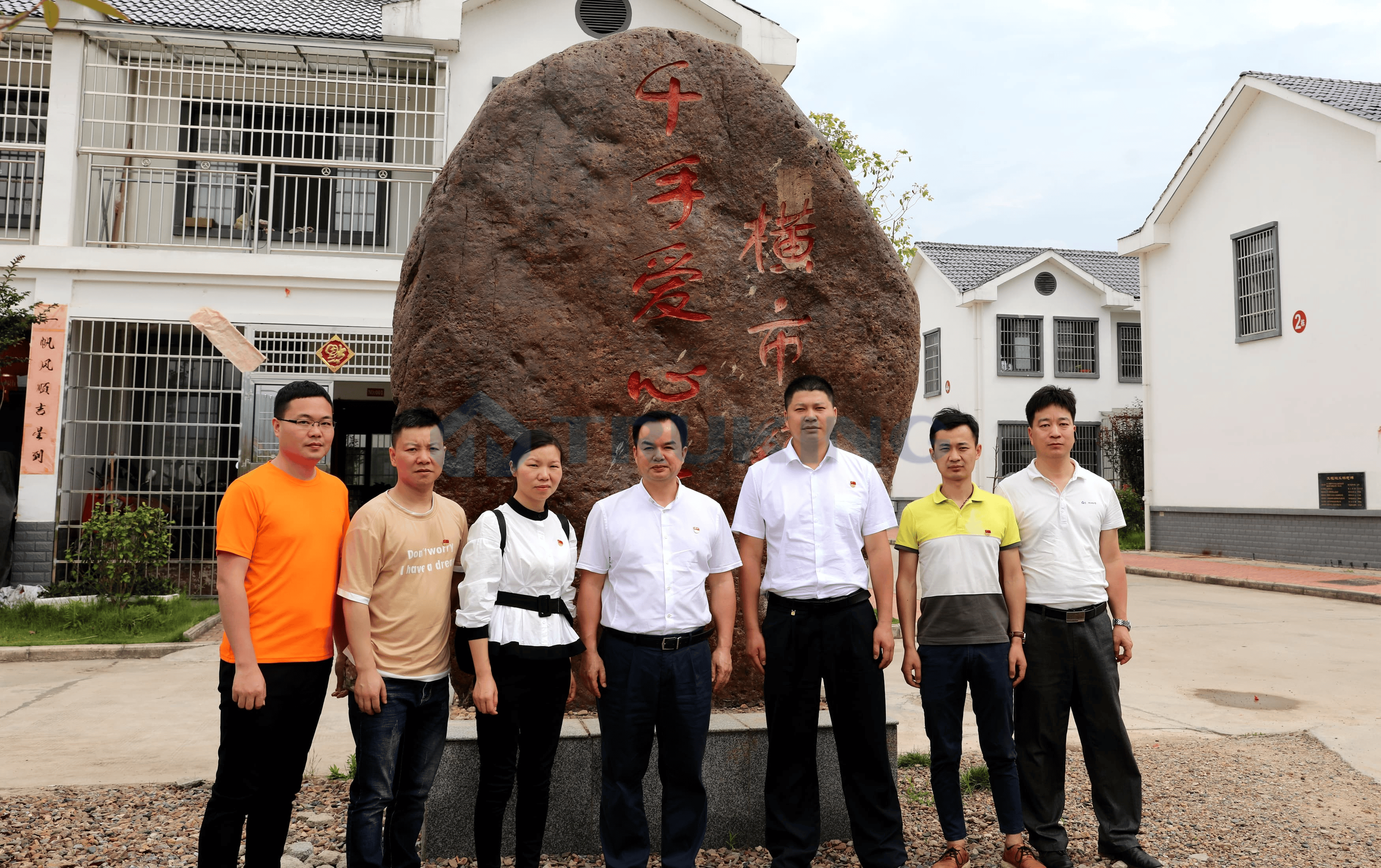 一夲道人妻熟女AV网站