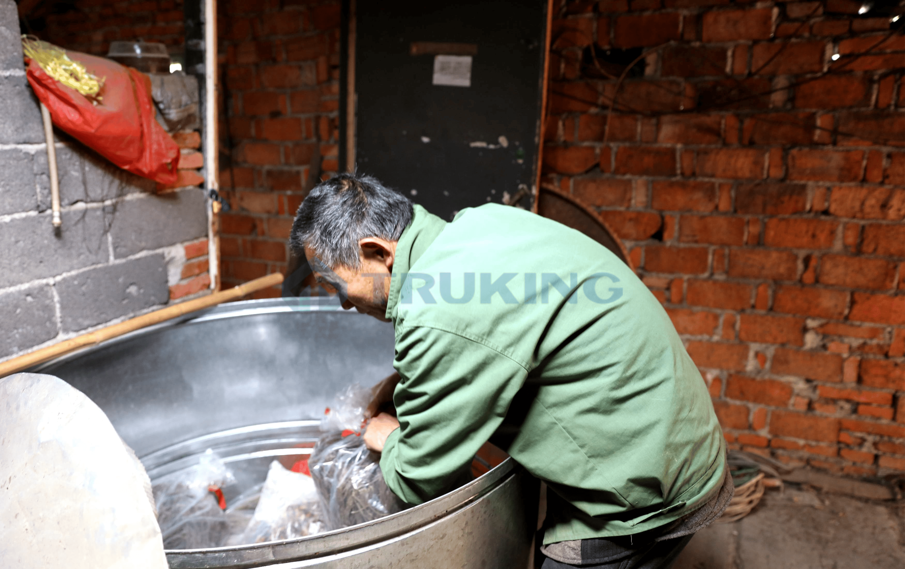 一夲道人妻熟女AV网站