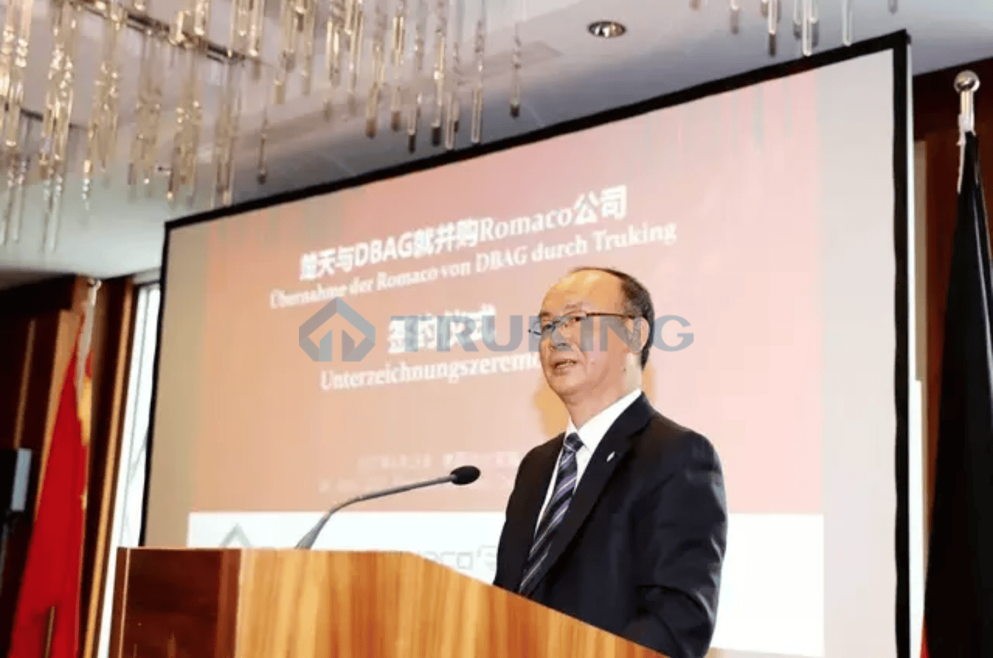 一夲道人妻熟女AV网站