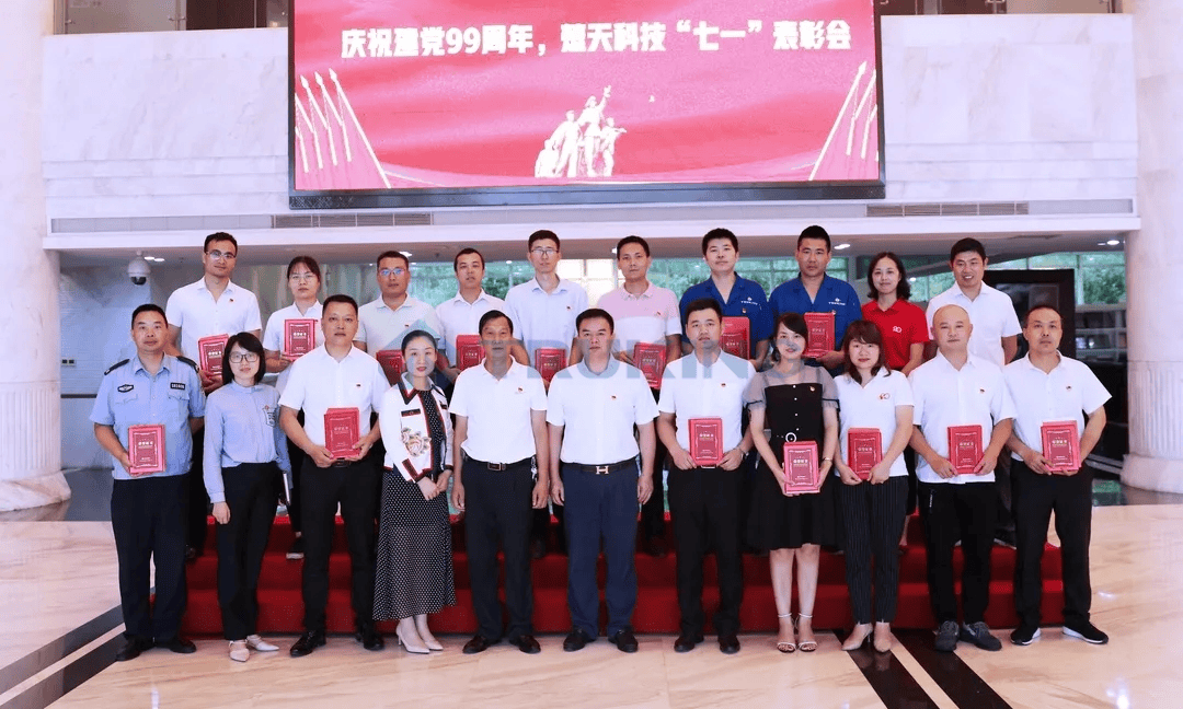 一夲道人妻熟女AV网站