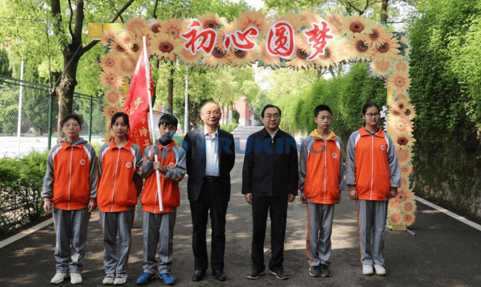 一夲道人妻熟女AV网站