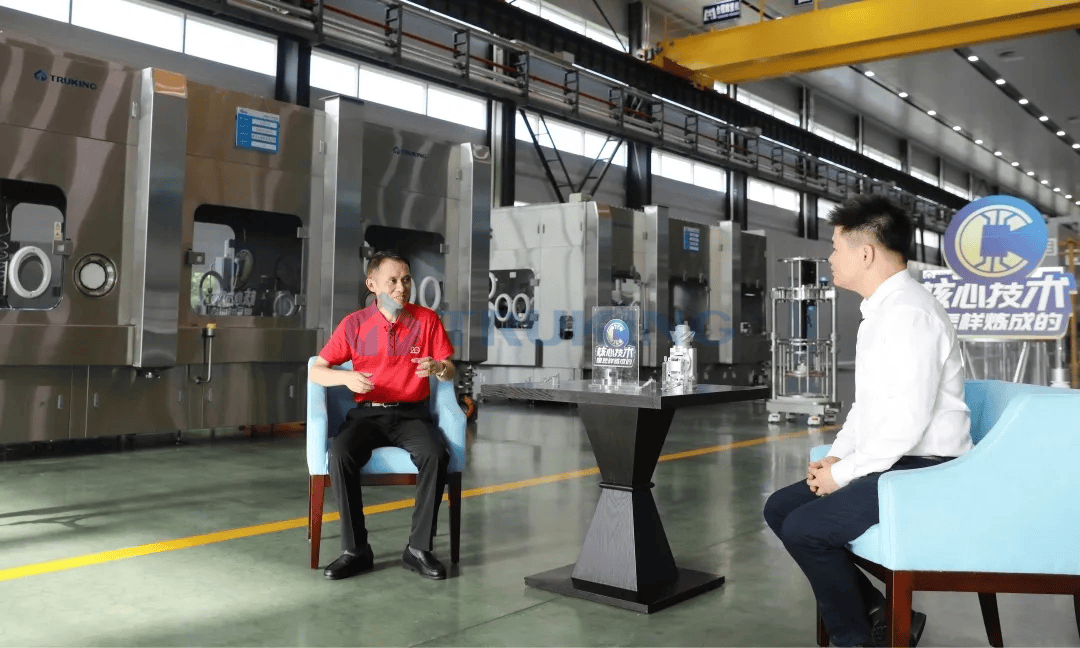 一夲道人妻熟女AV网站