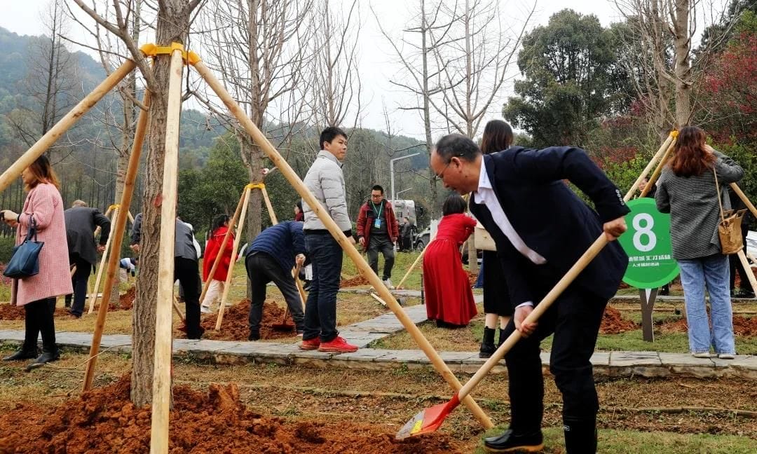 一夲道人妻熟女AV网站