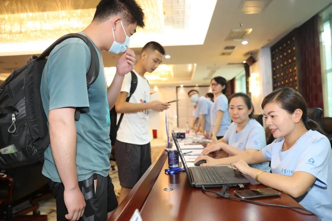 一夲道人妻熟女AV网站