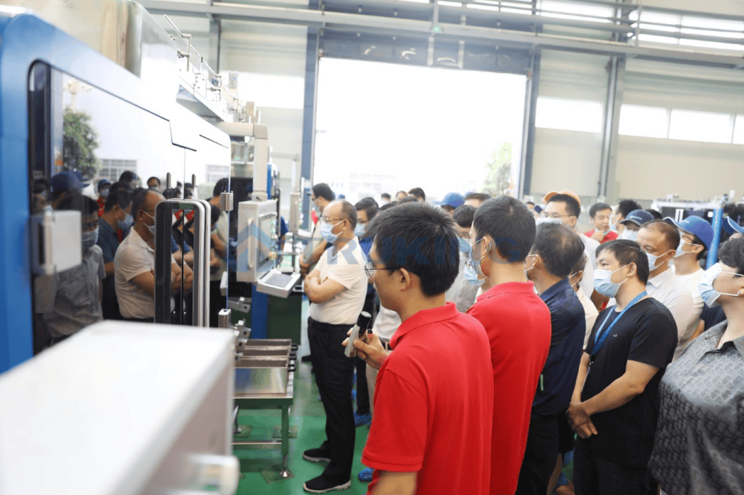 一夲道人妻熟女AV网站